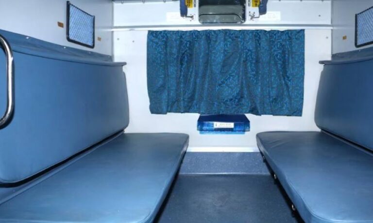 Passenger Questions Upper Berth Given To 82-Year-Old Woman, Indian Railways Explains Reservation Process