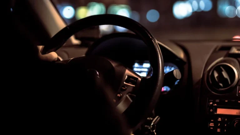 Delhi Woman Says Rapido Rider Arrived In Car Despite Booking Bike, Asked Her To Get In: “Was Scary”