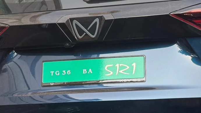 Hyderabad Traffic Police Deletes Viral Reply After Fancy Number Plate Complaint: What Went Wrong?